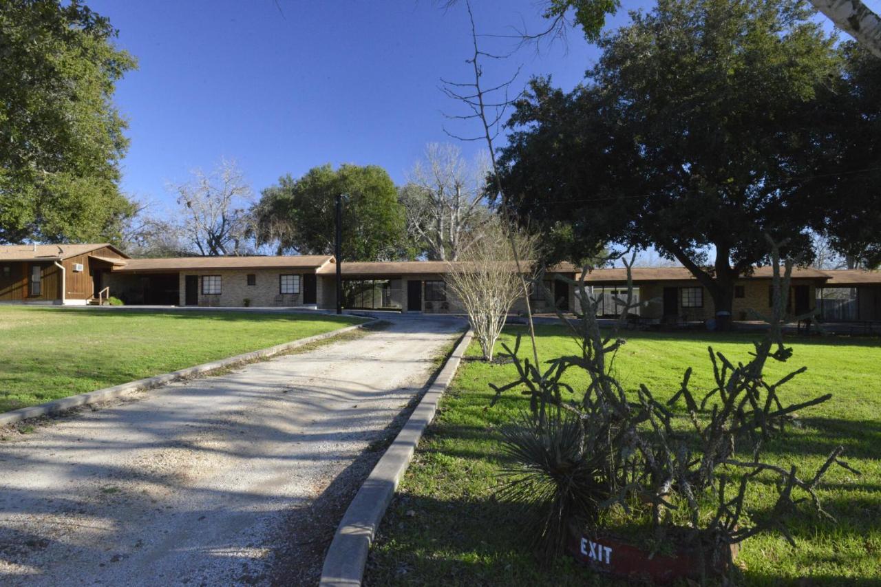 Shiner Country Inn Dış mekan fotoğraf